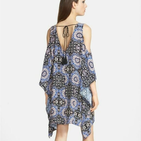 ASTR Blue Black Print Cold Shoulder Handkerchief Shift Mini Dress Tunic Coverup - Picture 2 of 13
